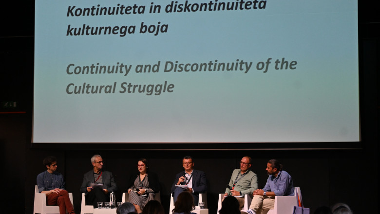 Panel Kontinuiteta in diskontinuiteta kulturnega boja. Filip Dobranič, Husnija Kamberović, Marcela Hennlichova, Aleš Gabrič, Bojan Godeša, Dragan Markovina