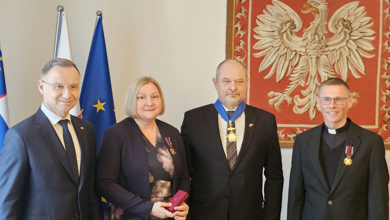 Od leve: Andrzej Duda, Predsednik Republike Poljske, izr. prof. dr. Maria Zofia Wtorkowska, Alojz Kovšca in Andrzej Gosek, župnik (foto: Marko Jan Vukajlović)